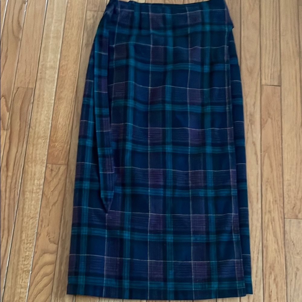 Wool Rich Woman Plaid Blue and Green Skirt